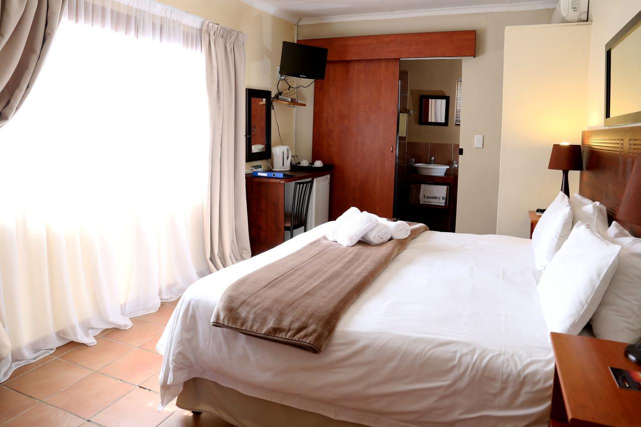 קמפטון פארק Morulana Guest House מראה חיצוני תמונה