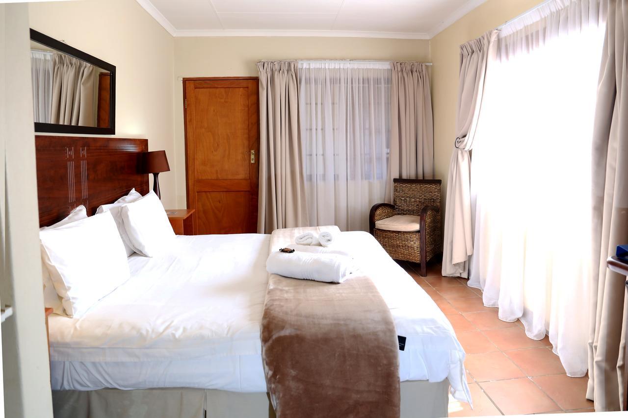 קמפטון פארק Morulana Guest House מראה חיצוני תמונה