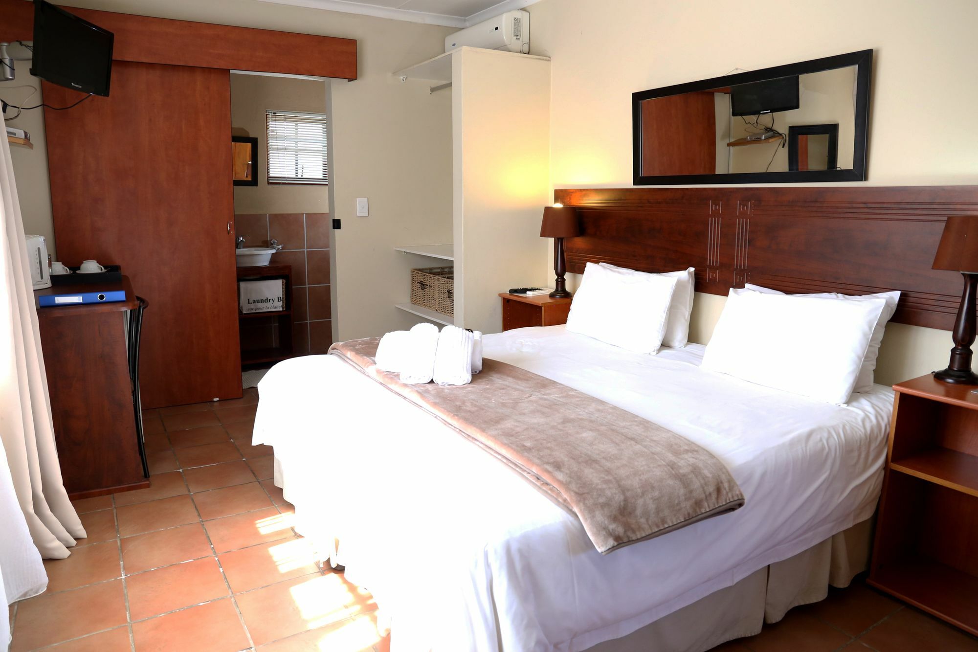 קמפטון פארק Morulana Guest House מראה חיצוני תמונה